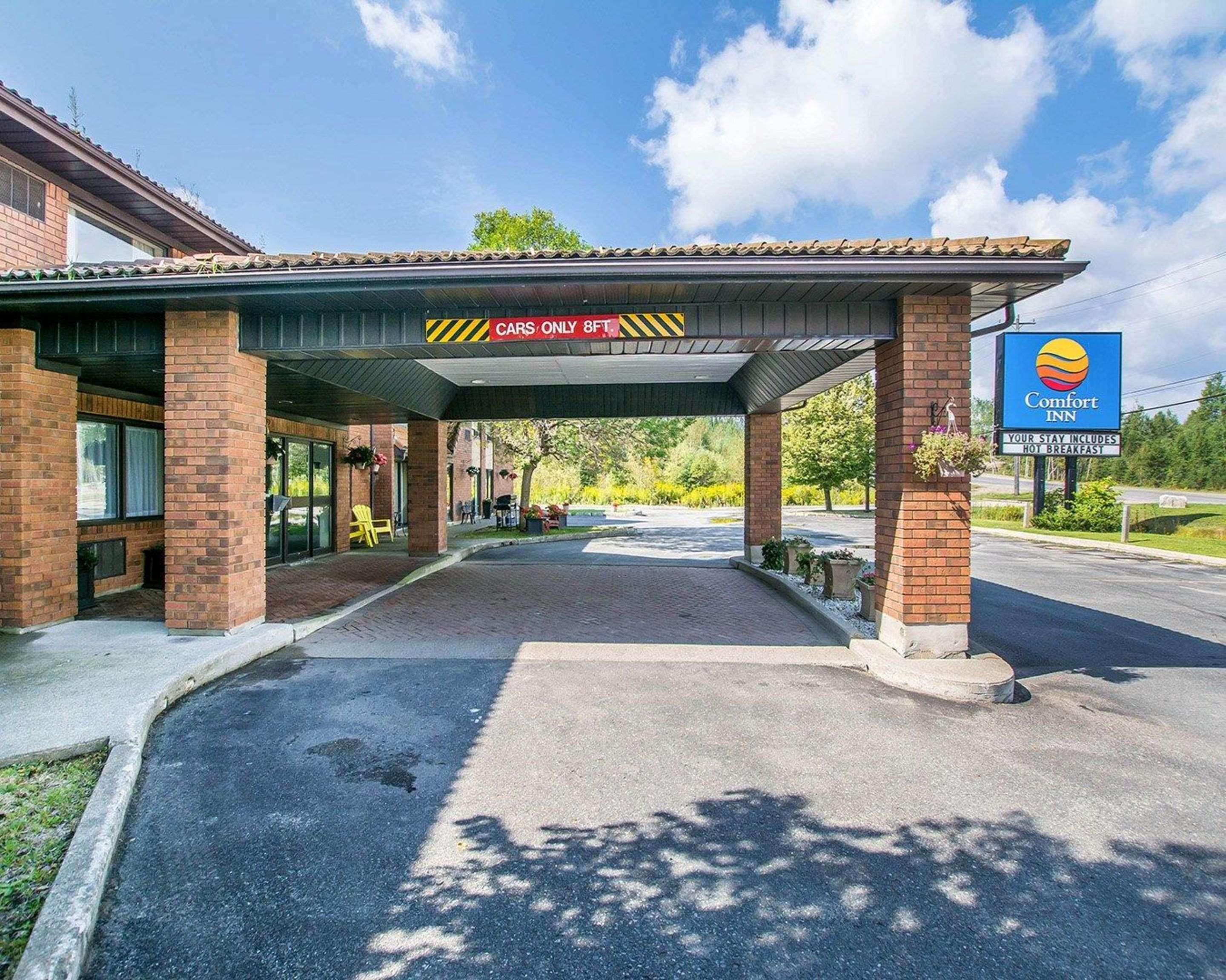 Comfort Inn Kirkland Lake Exterior foto