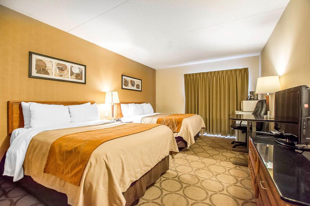 Comfort Inn Kirkland Lake Exterior foto